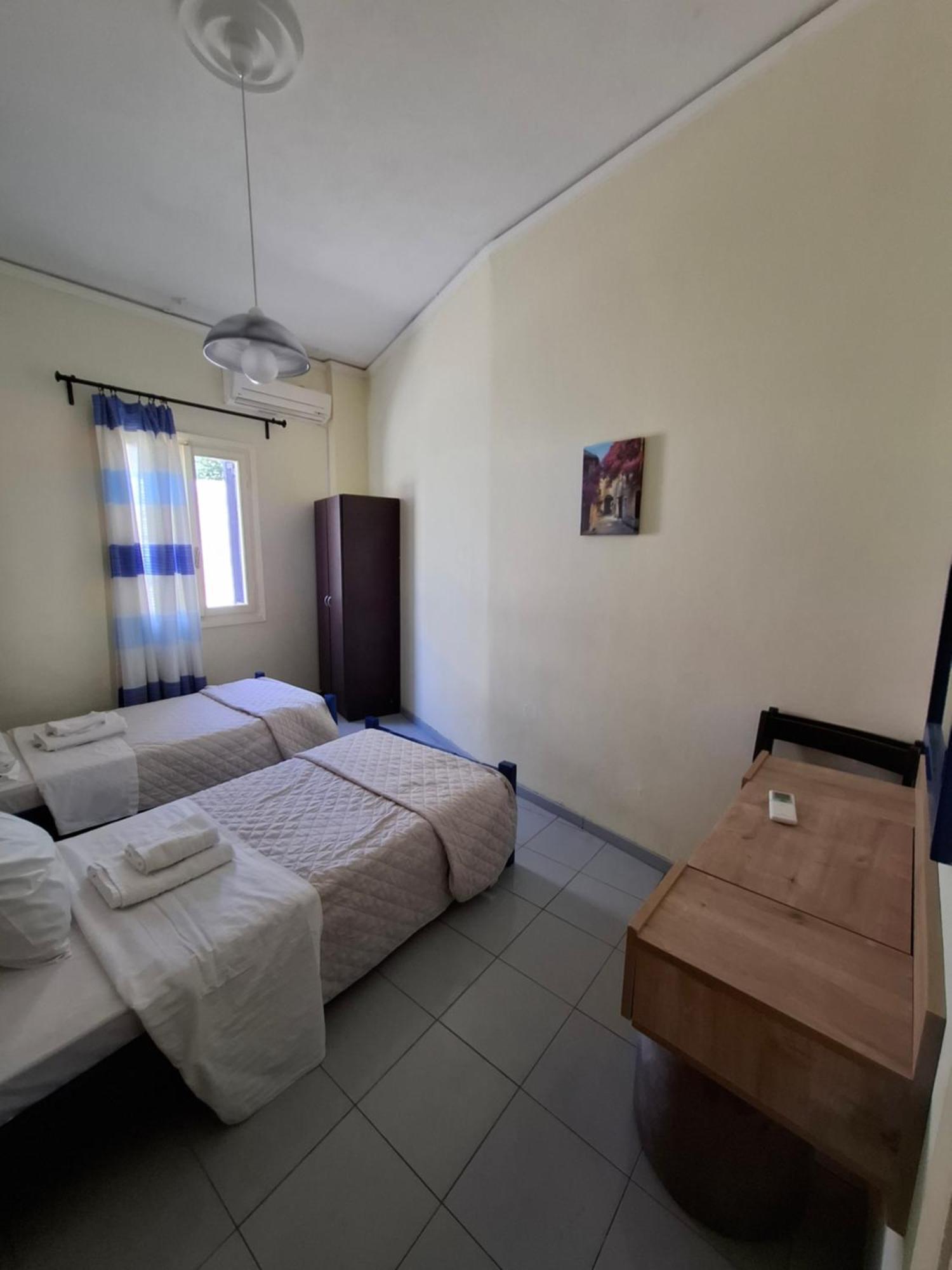 Old Harbor Apartments Spétses Zewnętrze zdjęcie